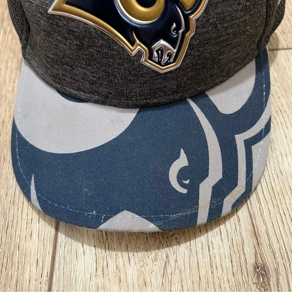NFL New Era LA Rams blue & gray sports hat, Child Youth, 39 Thirty, 3D ram head.